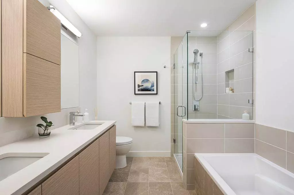 Gilmore Place by Onni Group of Companies Bathroom
